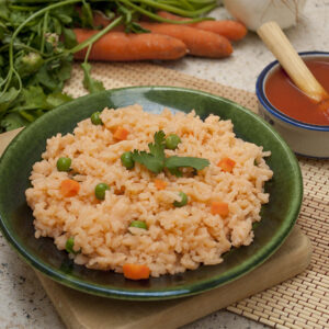 Arroz rojo con verduras